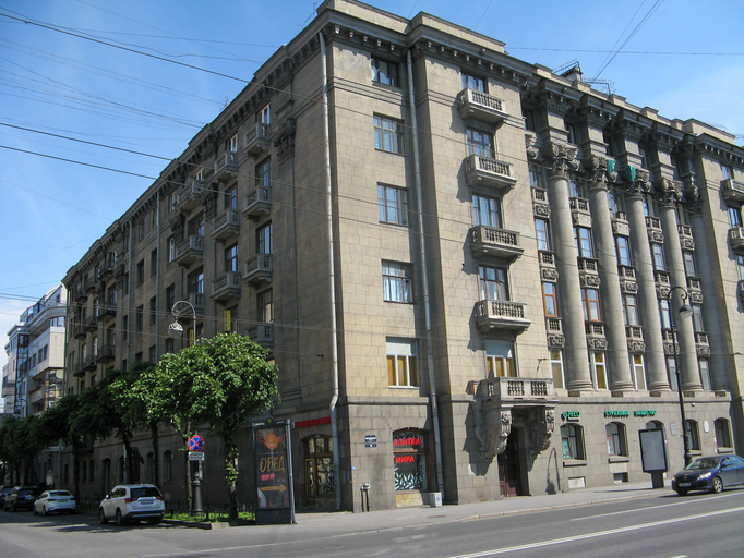 Доходный дом Маркова (Каменноостровский проспект, 65))